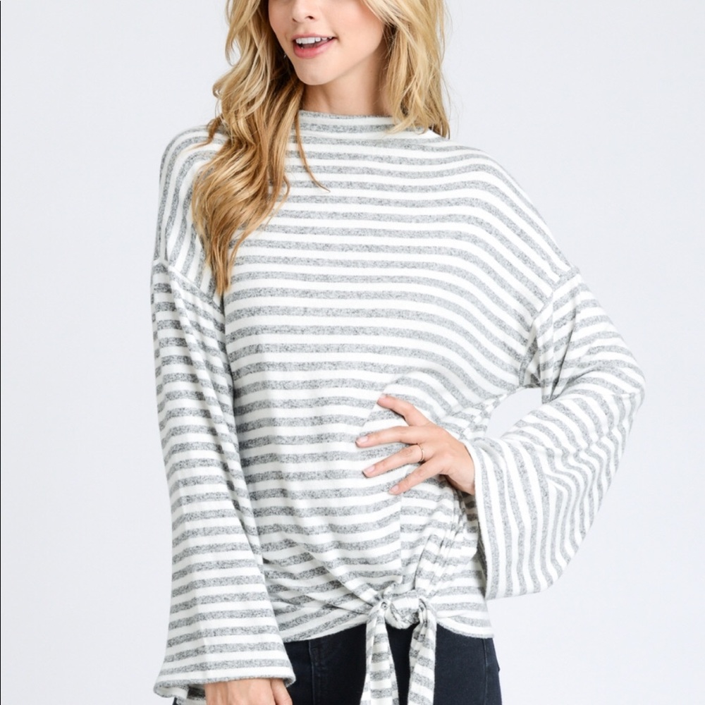 NEW‼️Grey White two tone side tie - sweater - Picture 2 of 6